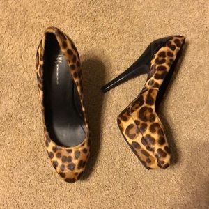 Leopard and Black heel